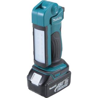 Makita 18V LXT Lithium-Ion Cordless 12 LED Flashlight (Tool-Only) DML801