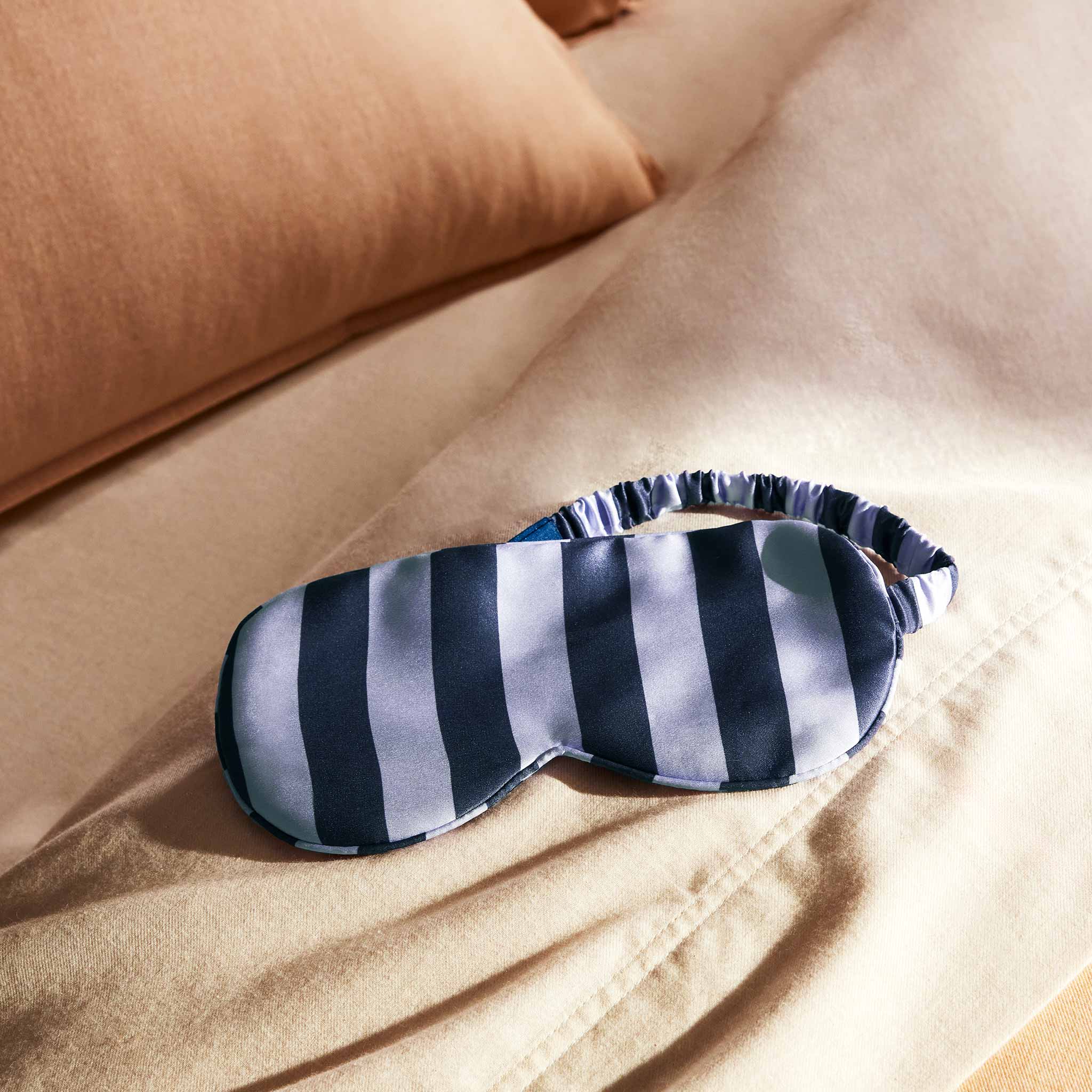 Free Mulberry Silk Eyemask