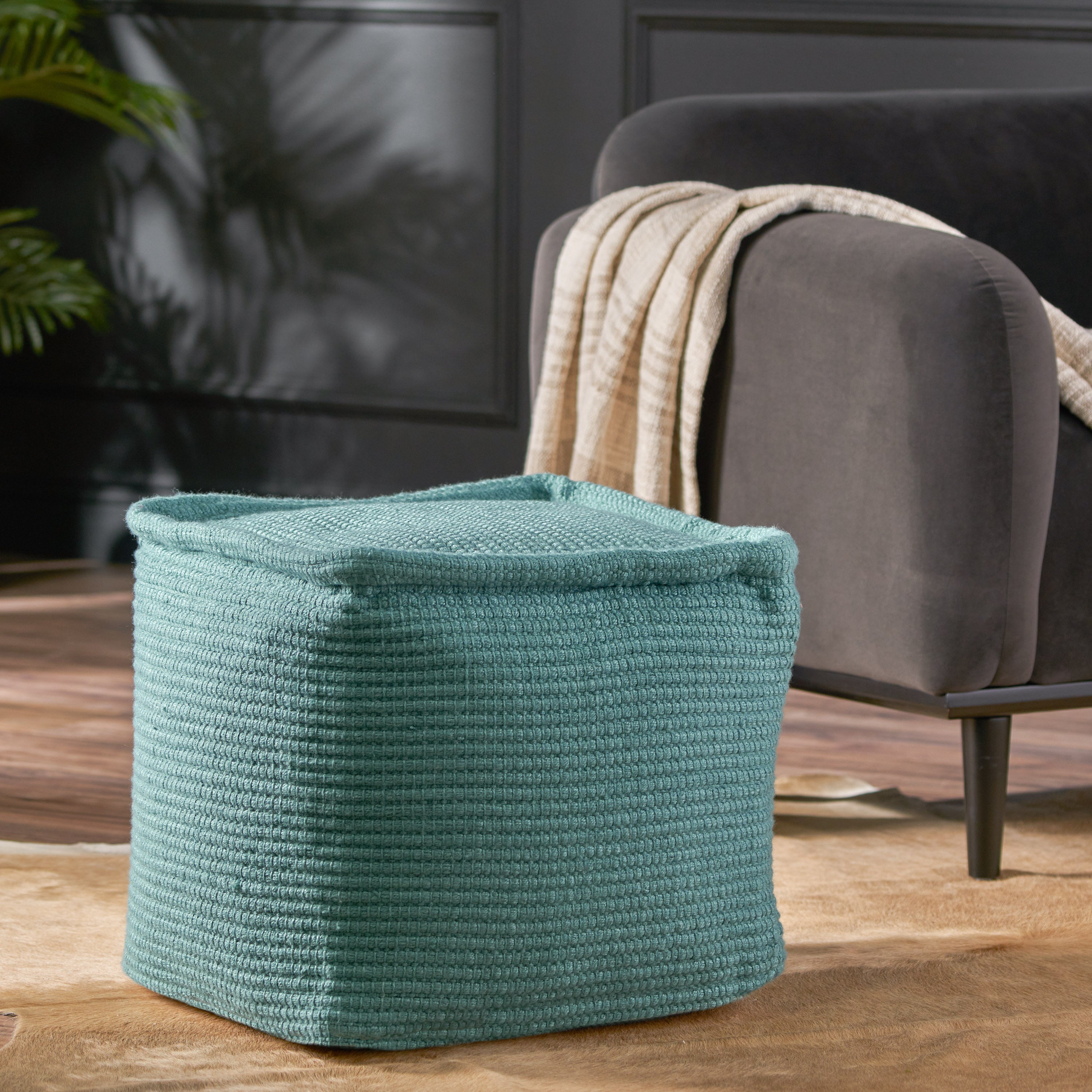 Calade Boho Yarn Pouf