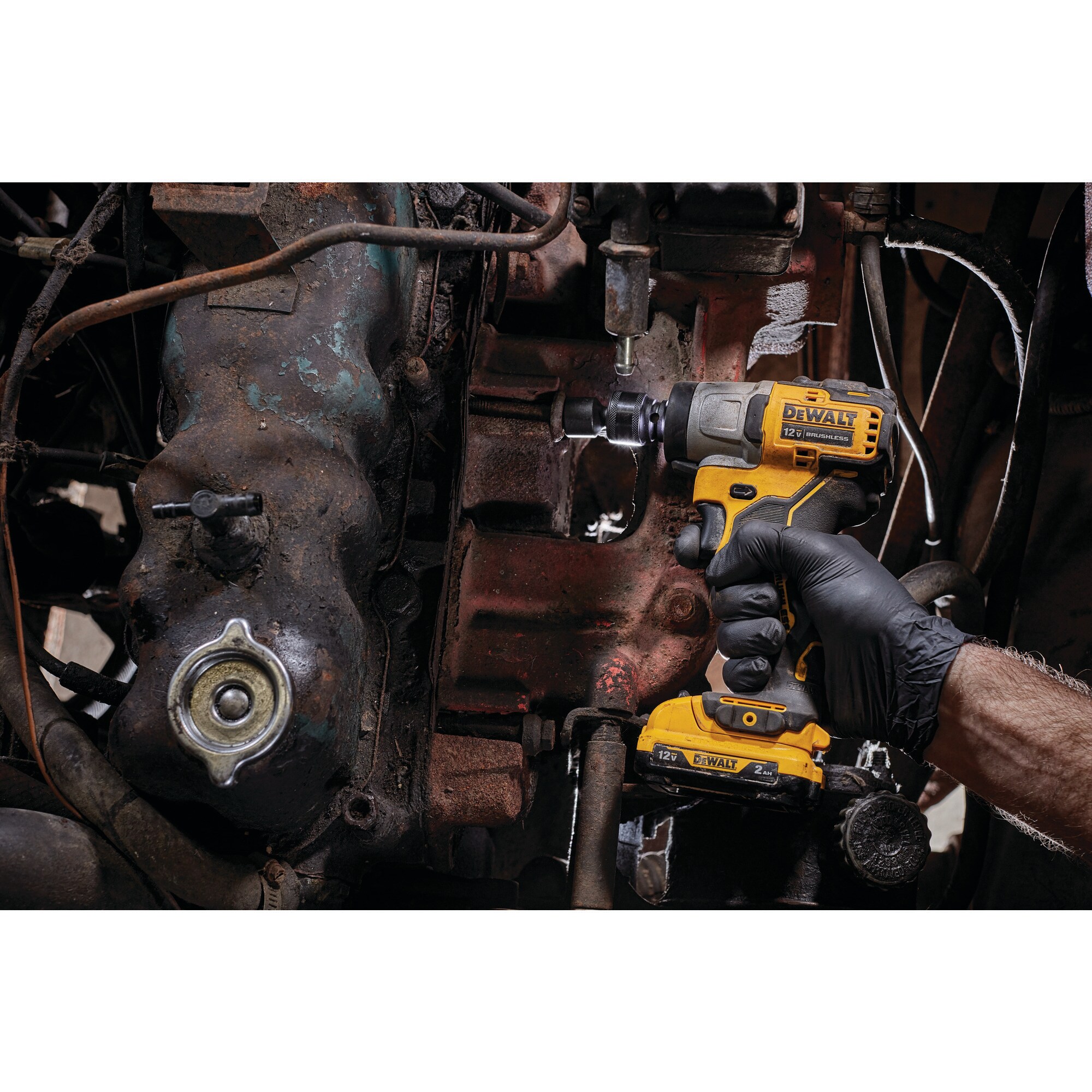 DEWALT DCF902B XTREME 12-volt Max Variable Speed Brushless 3/8-in square Drive Cordless Impact Wrench (Tool Only)