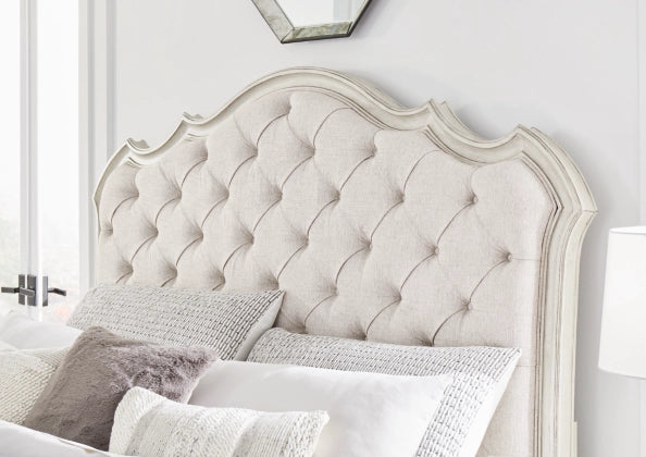 Arlendyne King Upholstered Bed