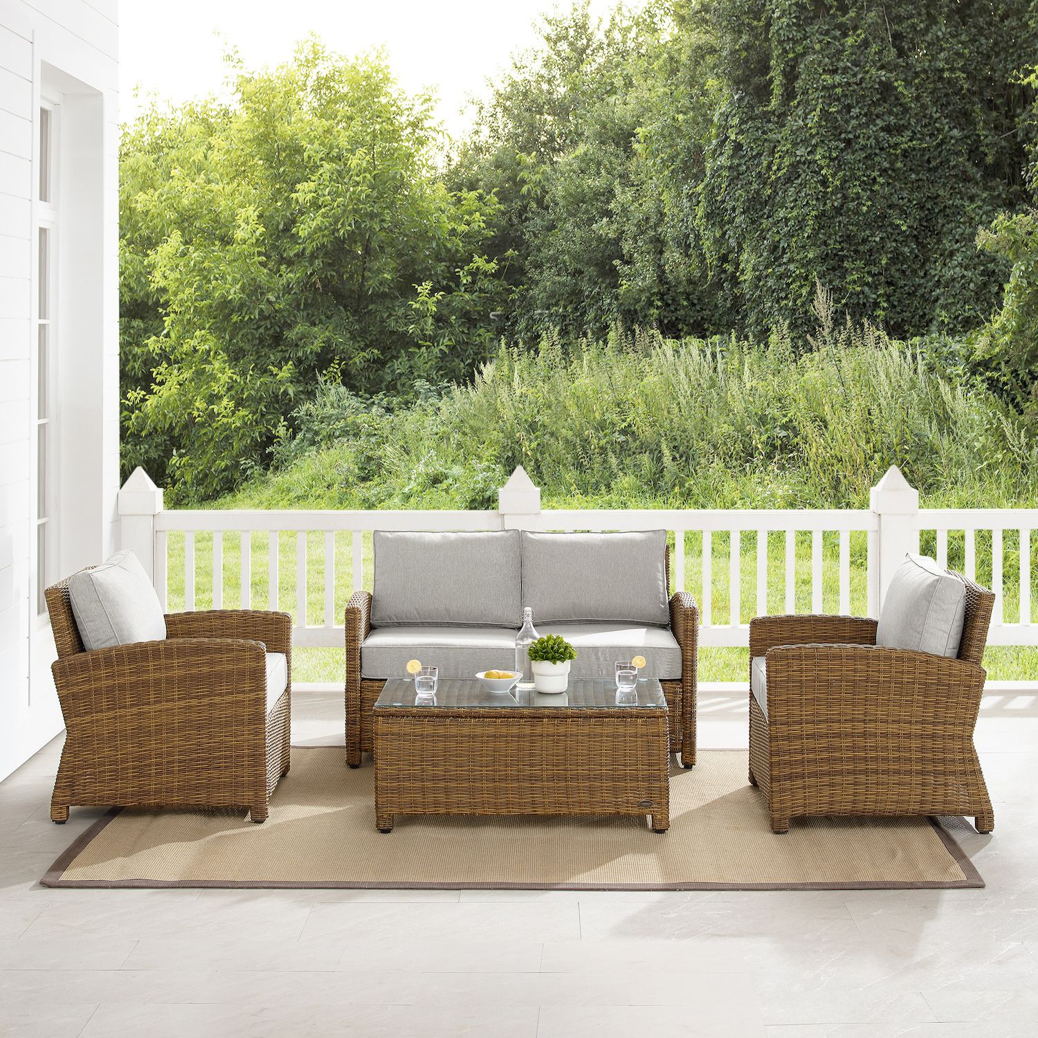 Crosley Bradenton Outdoor Conversation Loveseat， Chair and Coffee Table 4-piece Set