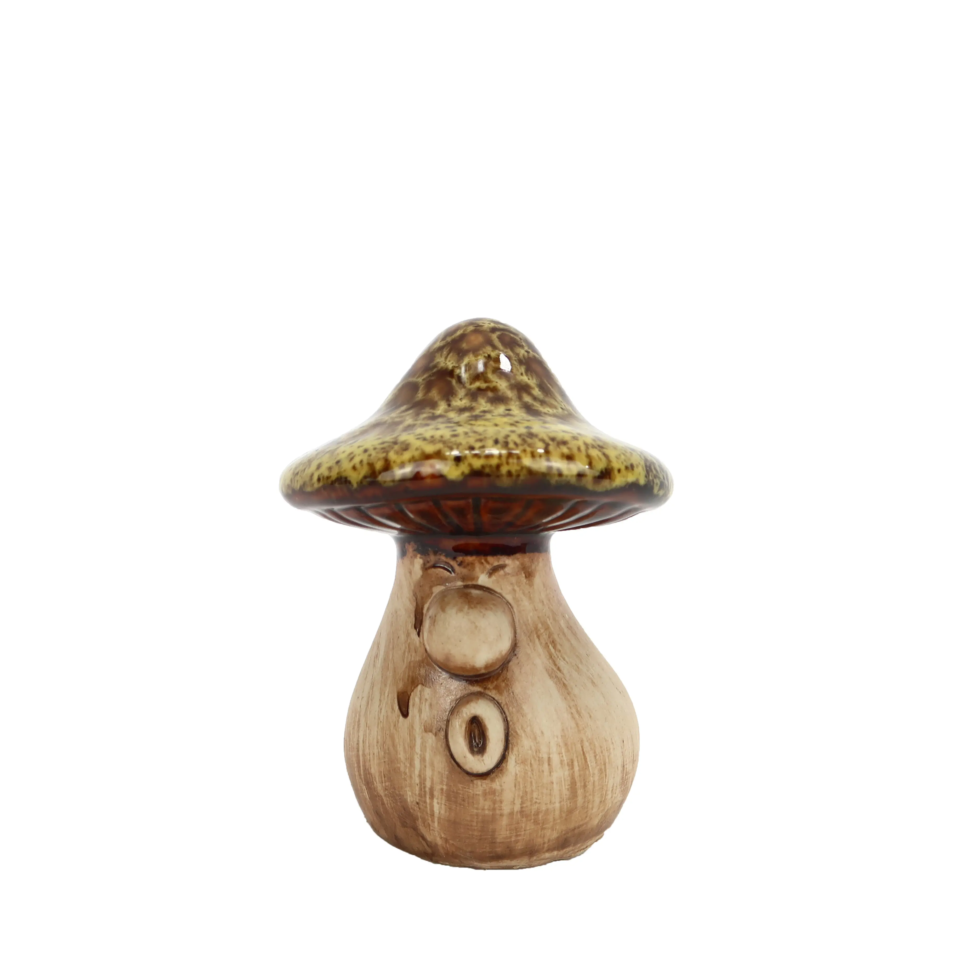 Cute Garden Decoration Artificial Plant Mushroom Ceramics Crafts Festival Gift Manor Lawn Ornament Ceramic Mushroom