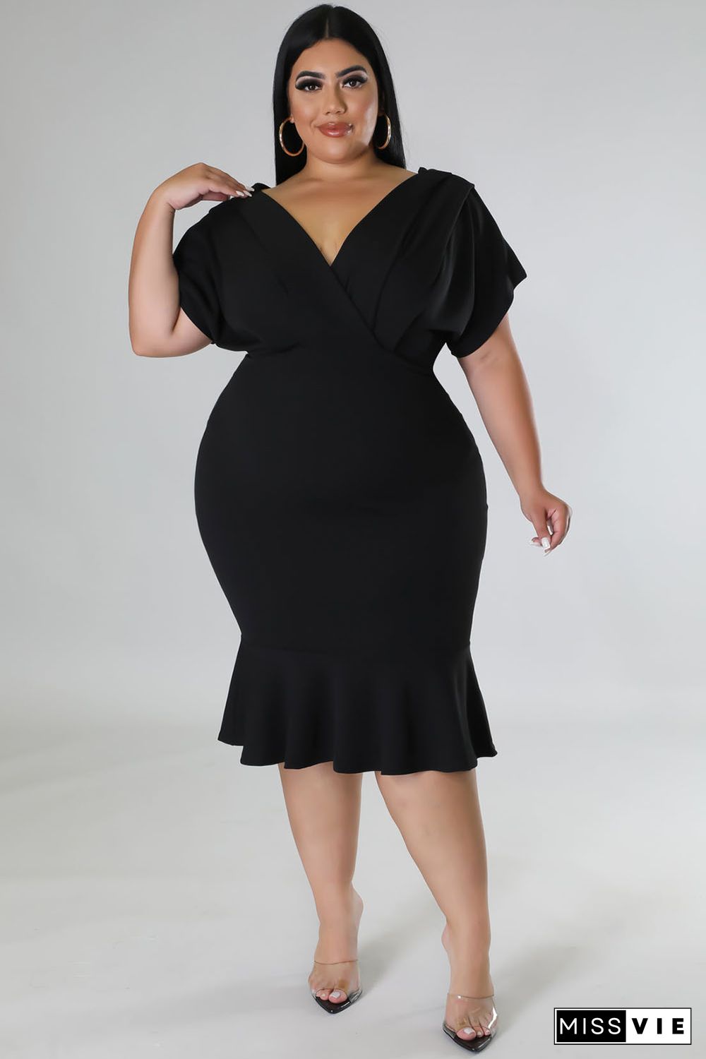 Black Plus Size Pleated V Neck Ruffle Hem Bodycon Dress