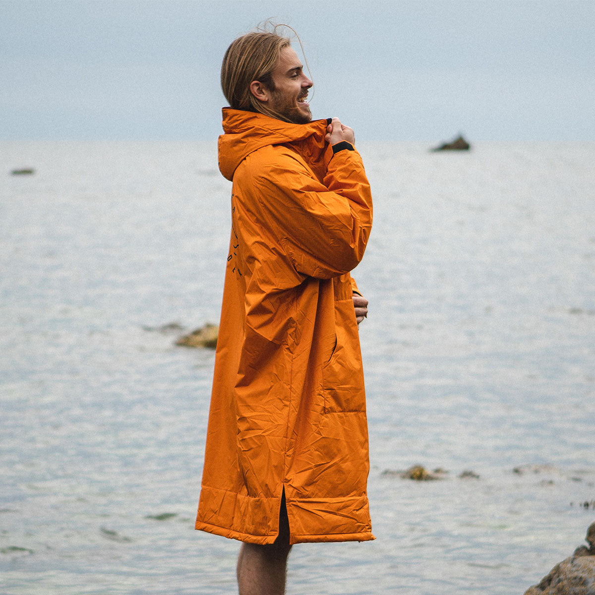 Escapism Recycled Towel Lined Changing Robe - Sunrise Orange