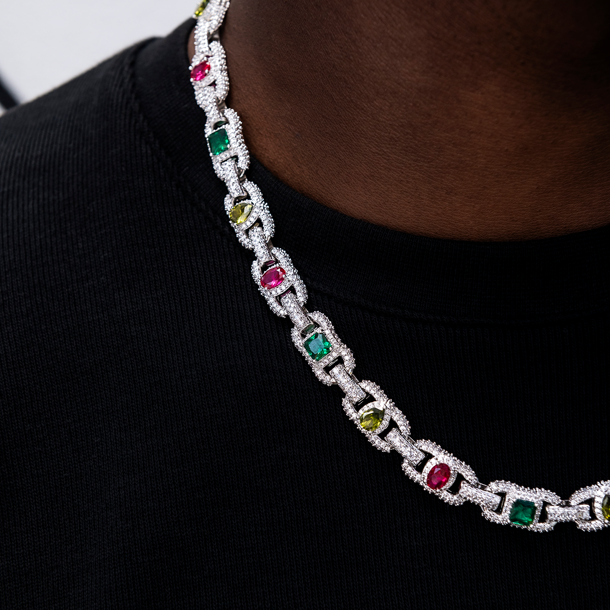 Diamond Multicolor Cluster Mariner Chain