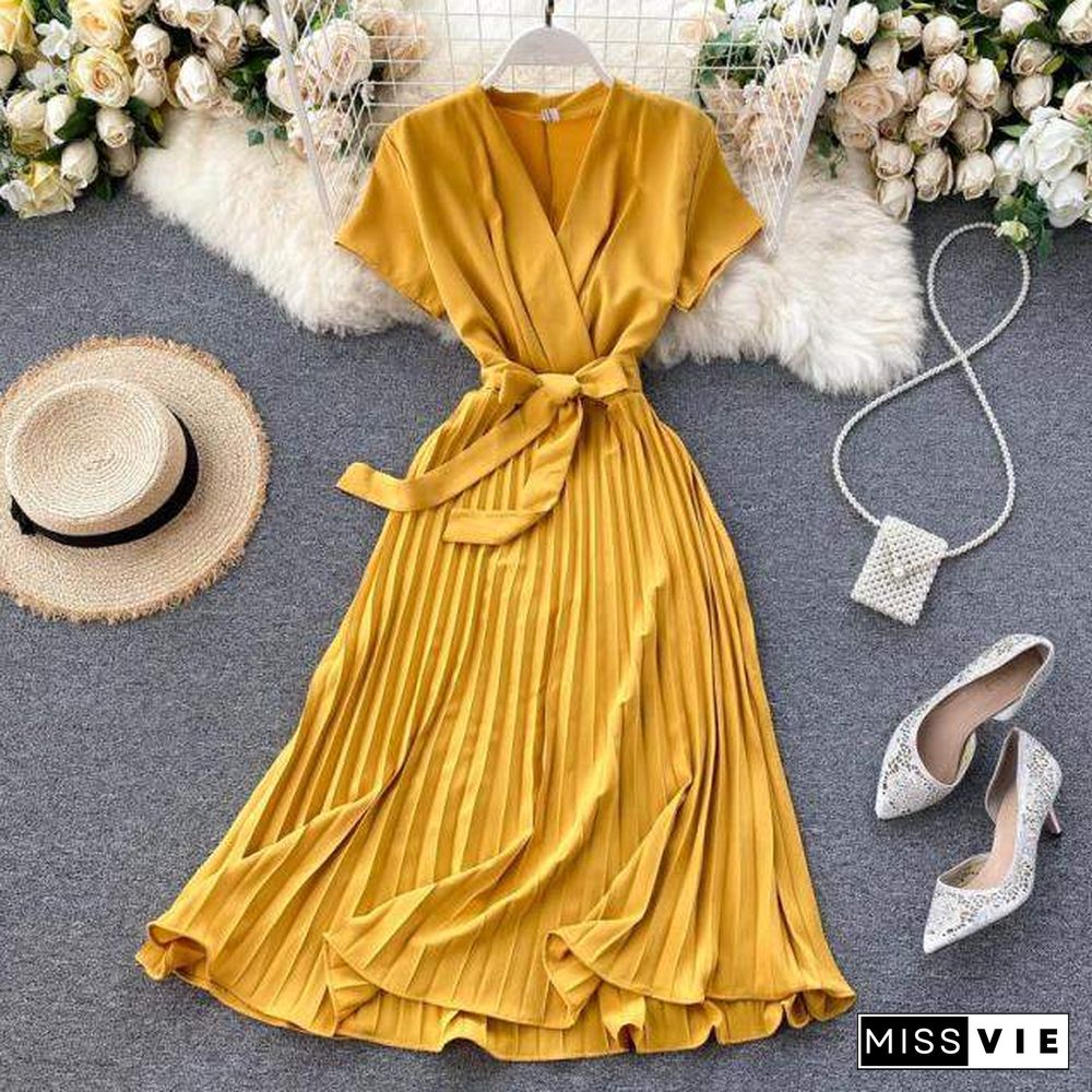 Autumn Fashion New Female Solid Pleated Dress Women V neck Short Sleeves Sashes Long Dresses Summer Streetwear Vintage