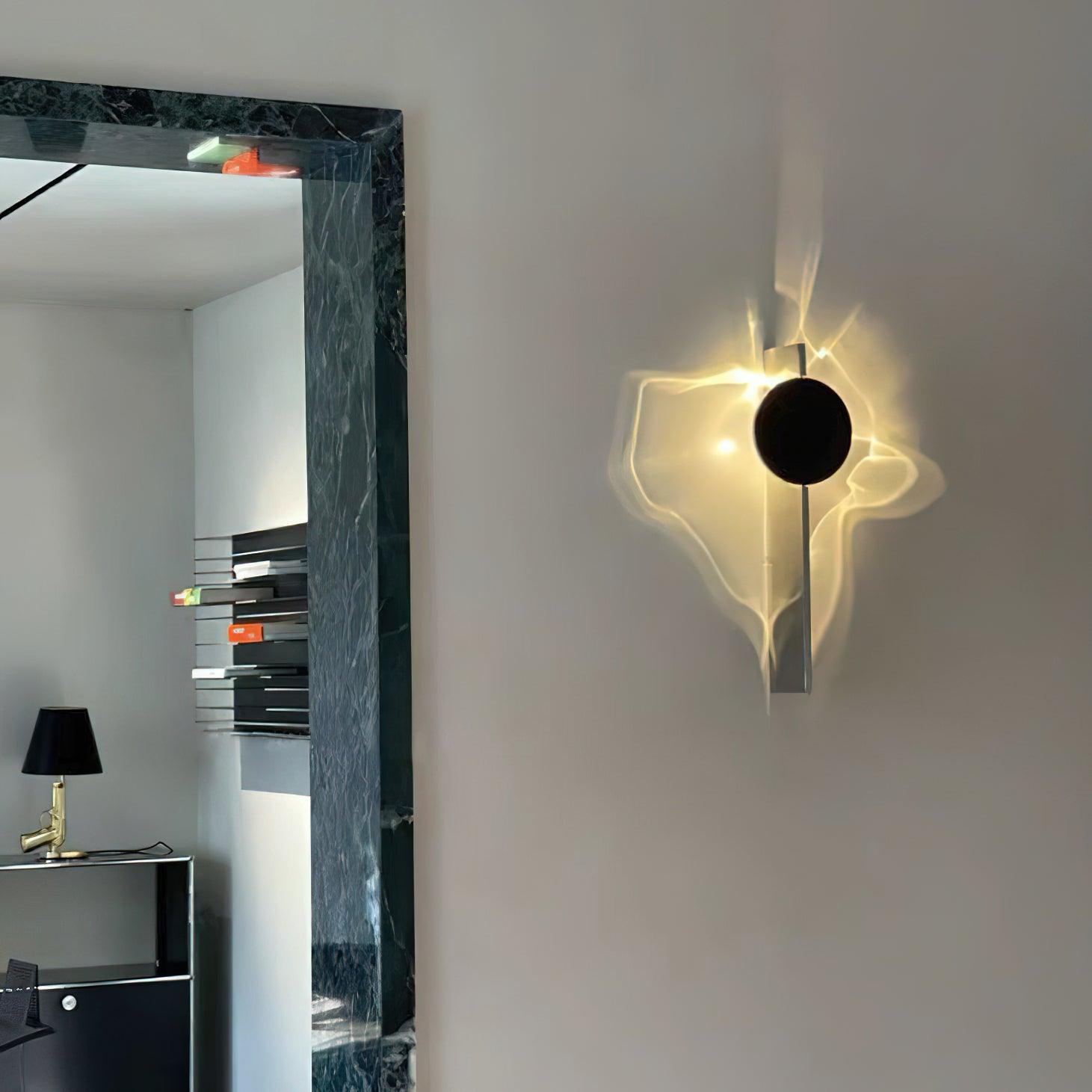 Creative Light And Shadow Wall Lamp