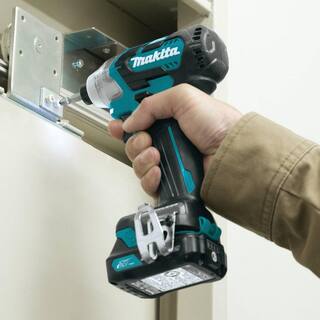 Makita 12V max CXT Lithium-Ion Brushless 14 in. Cordless Impact Driver Kit with (2) Batteries 2.0Ah Charger Hard Case DT04R1