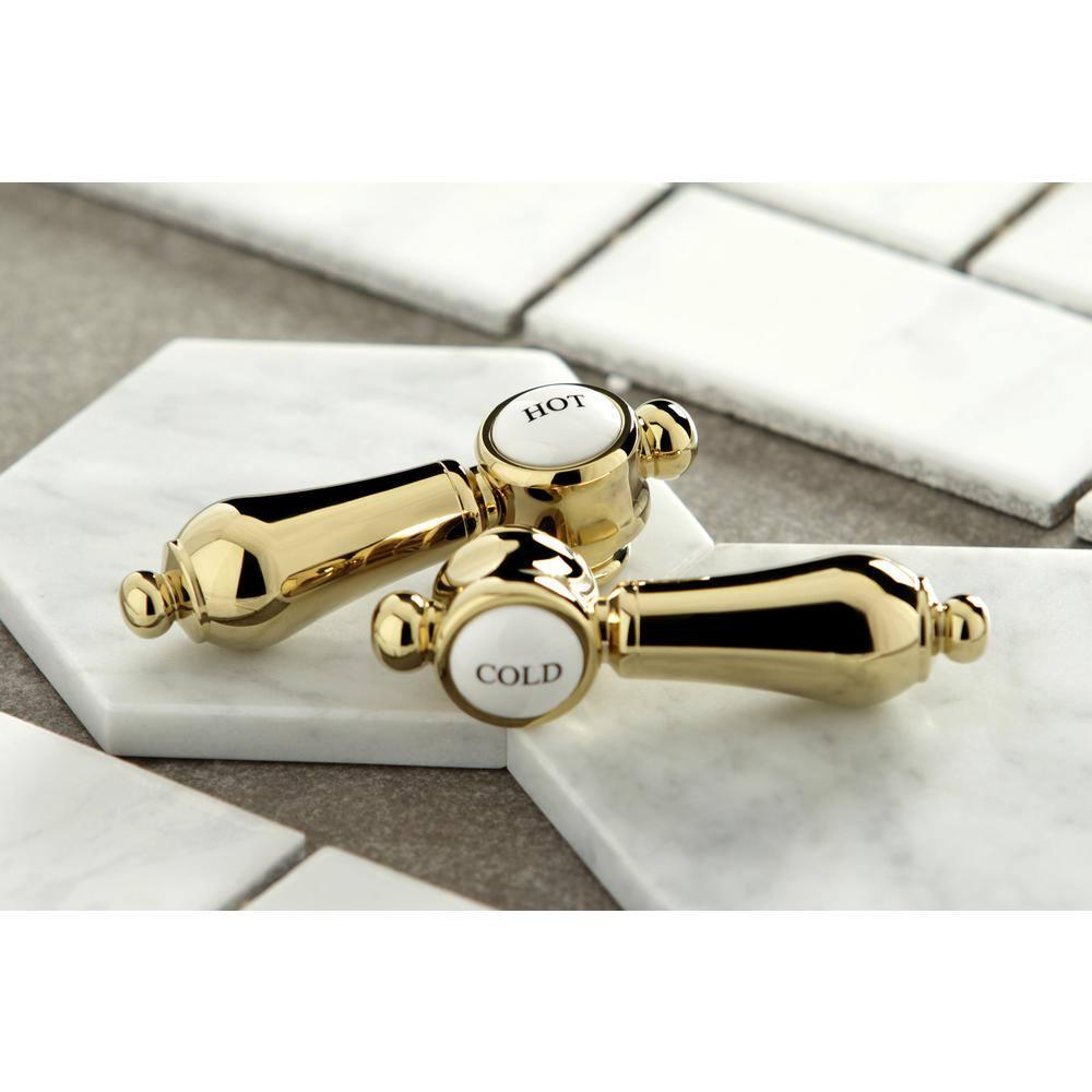 Kingston Brass Traditional 4 in Centerset 2Handle Bathroom Faucet in Polished Brass