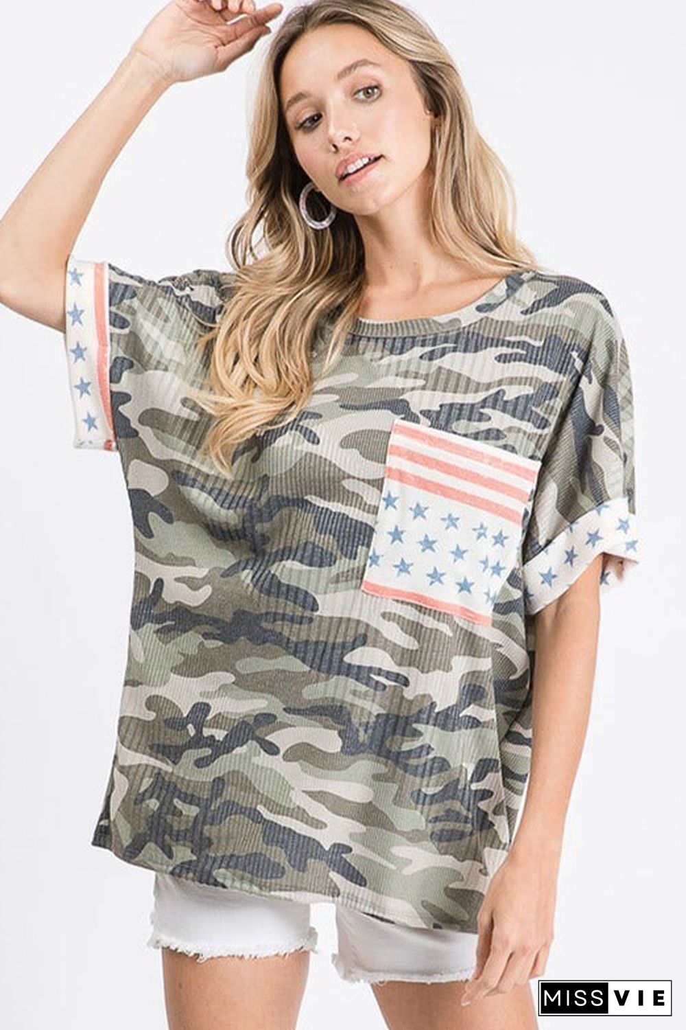 Green Flag Pocket Ribbed Camo Print T-shirt