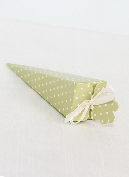 Ivy Lane Design Italian   made Dotted Favor Cone