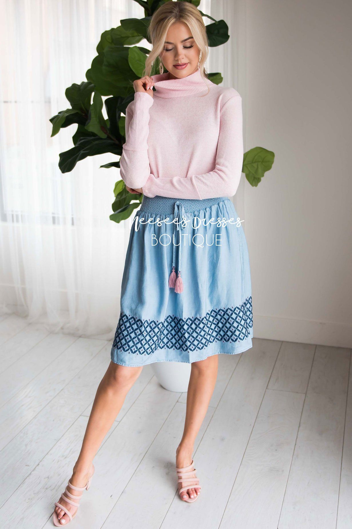 Chambray Smockwaist Tassel Skirt