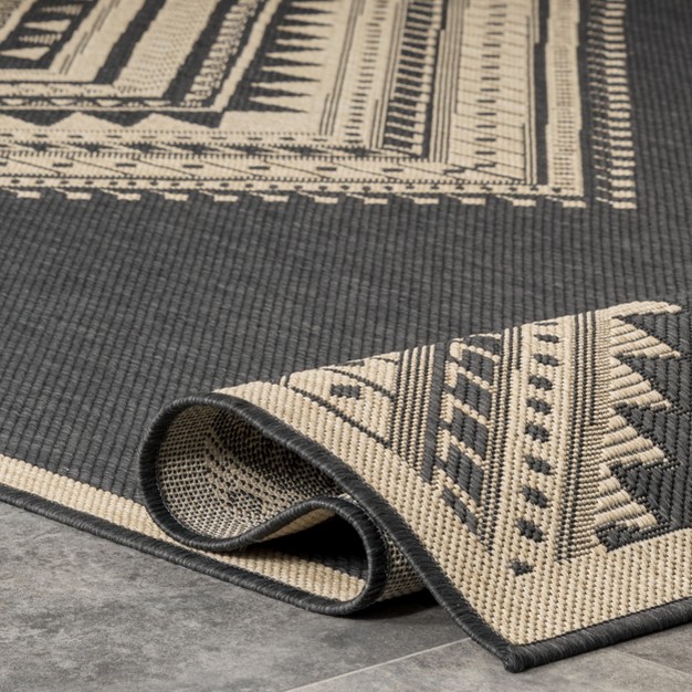 Nuloom Landry Aztec Indoor And Outdoor Area Rug