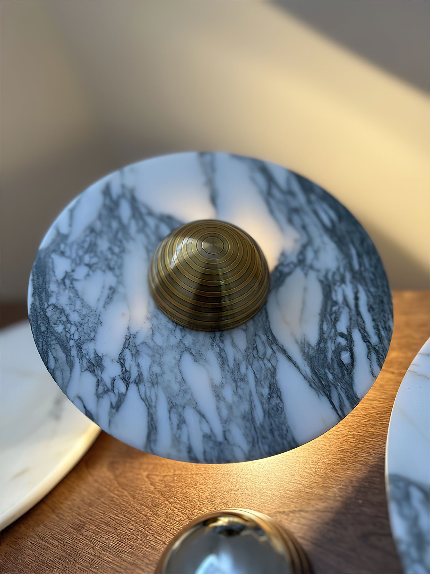 Messier Marble Rechargeable Wall Lamp