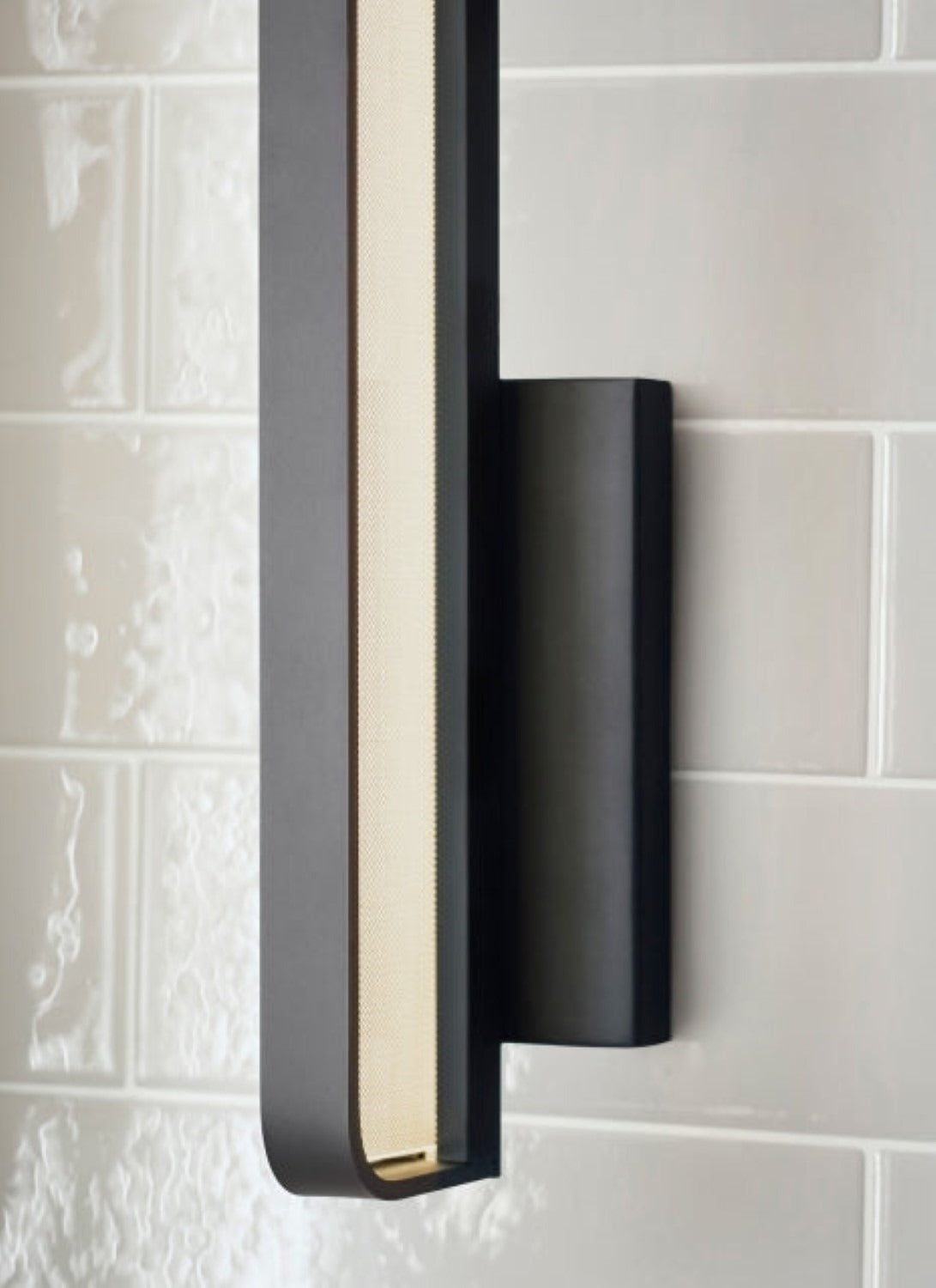 Banda 13 Wall Bath Sconce