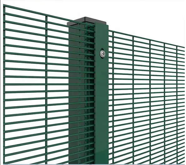 Powder Coated Single Double Garden Gate and Poles Style Round Style Steel Factory Q235 Europe Black Green Waterproof Accessories