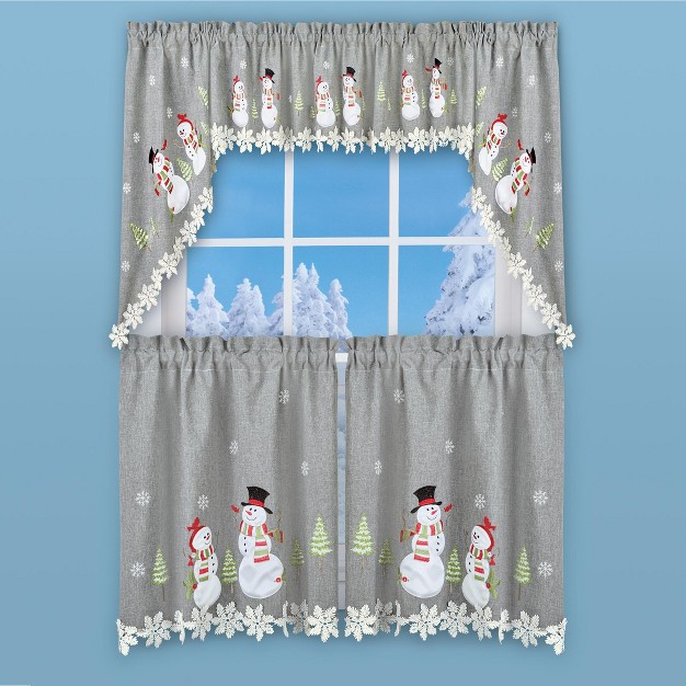 Collections Etc Lace Bordered Snowman Curtains