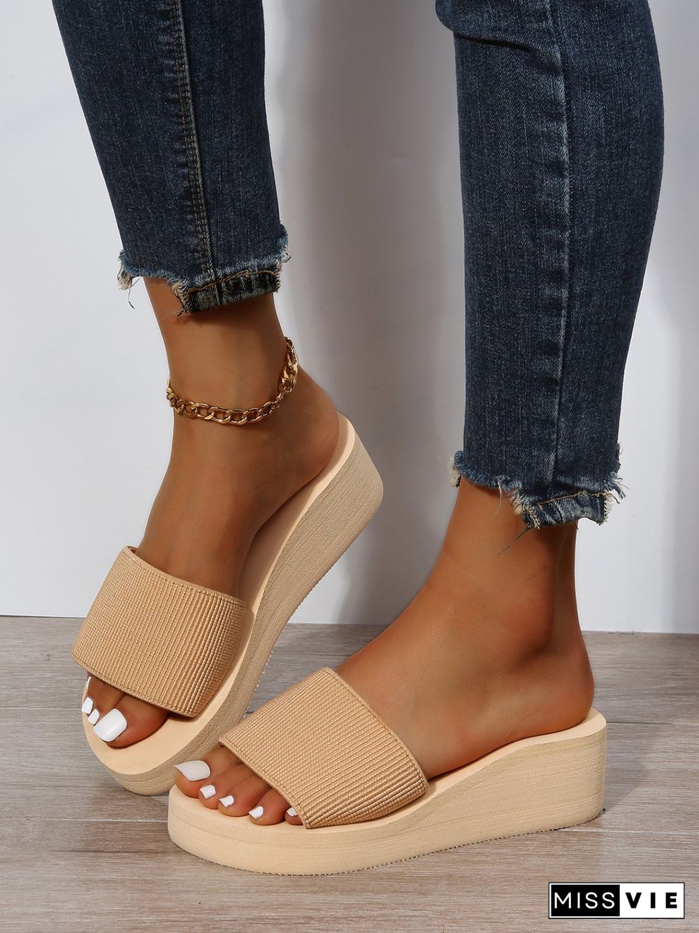 Stretch Upper Casual Wedge Slippers