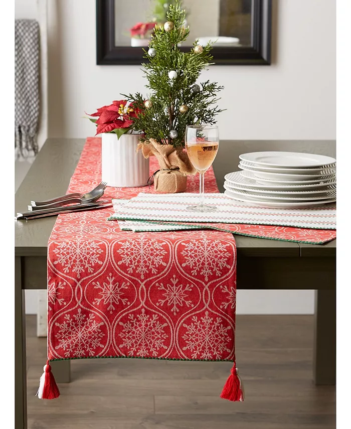 Design Imports Joyful Snowflakes Jacquard Collection for Everyday Use Holidays and Dinner Parties Table Runner 14 x 72