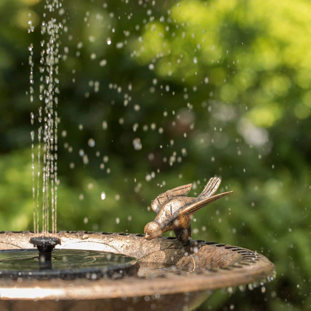 Gardenised Outdoor Garden Plastic Birdbath and Solar Powered Round Pond Fountain with Planter Bowl， Copper QI004101