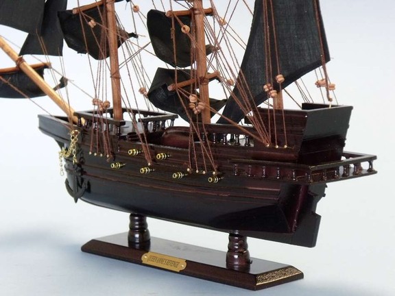 Handcrafted Model Ships QA20 Wooden Blackbeard's Q...