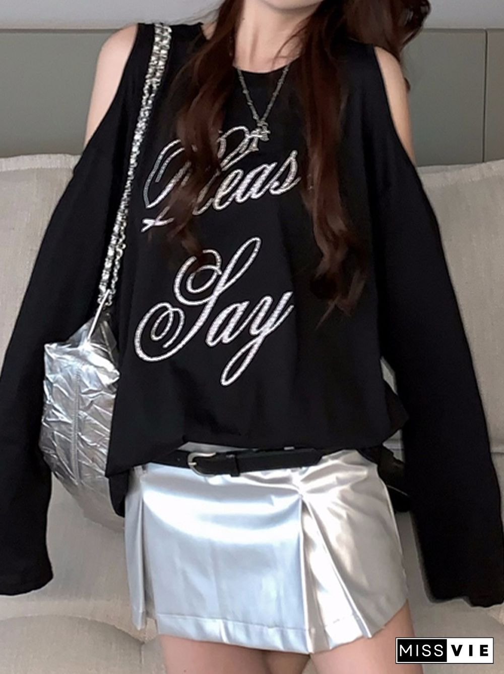 Cold Shoulder Letter Print Oversized Long Sleeve Tee