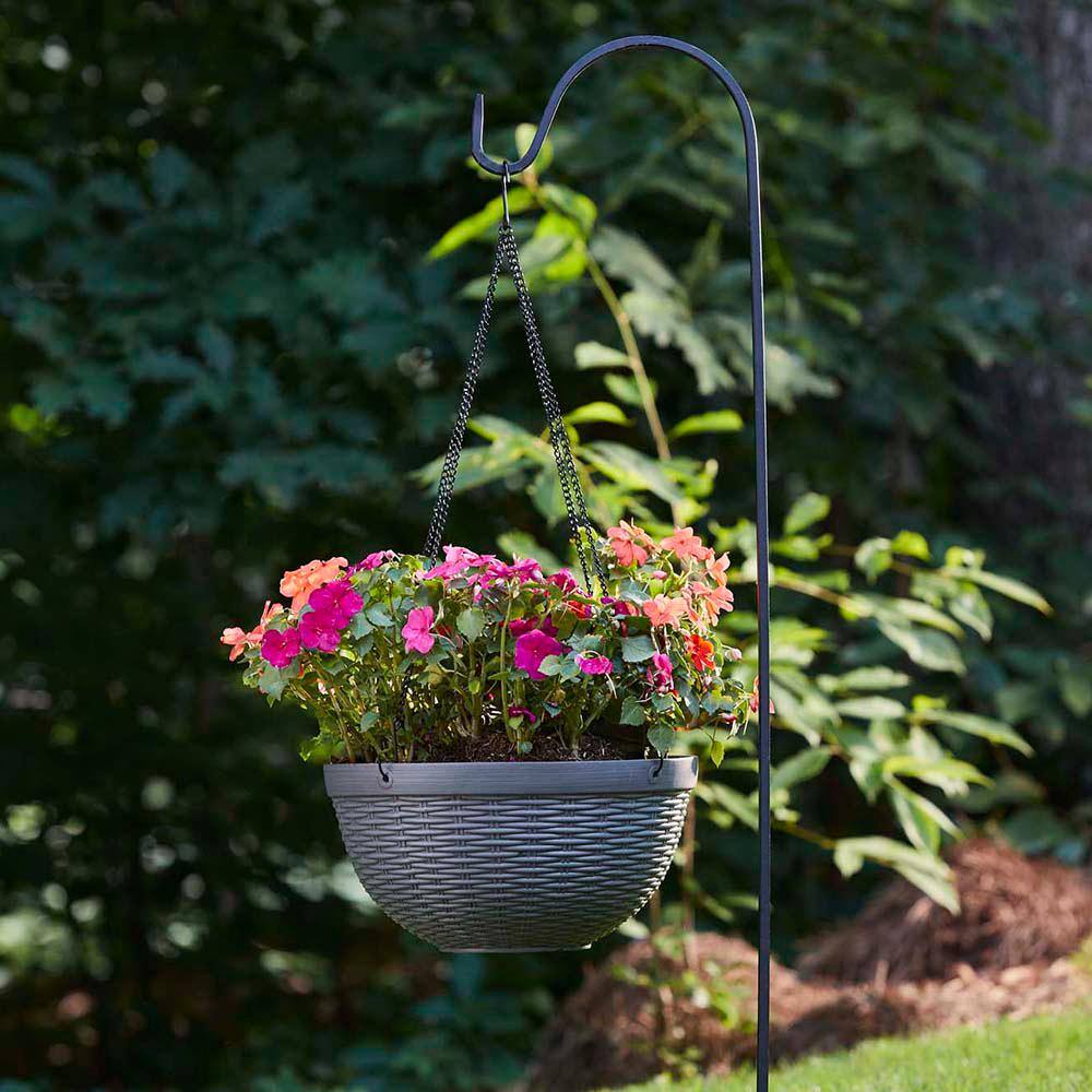 Southern Patio Jamaica Wicker Medium 12.5 in. 9 Qt. Dark Coffee High-Density Resin Hanging Basket Outdoor Planter HDR-054788