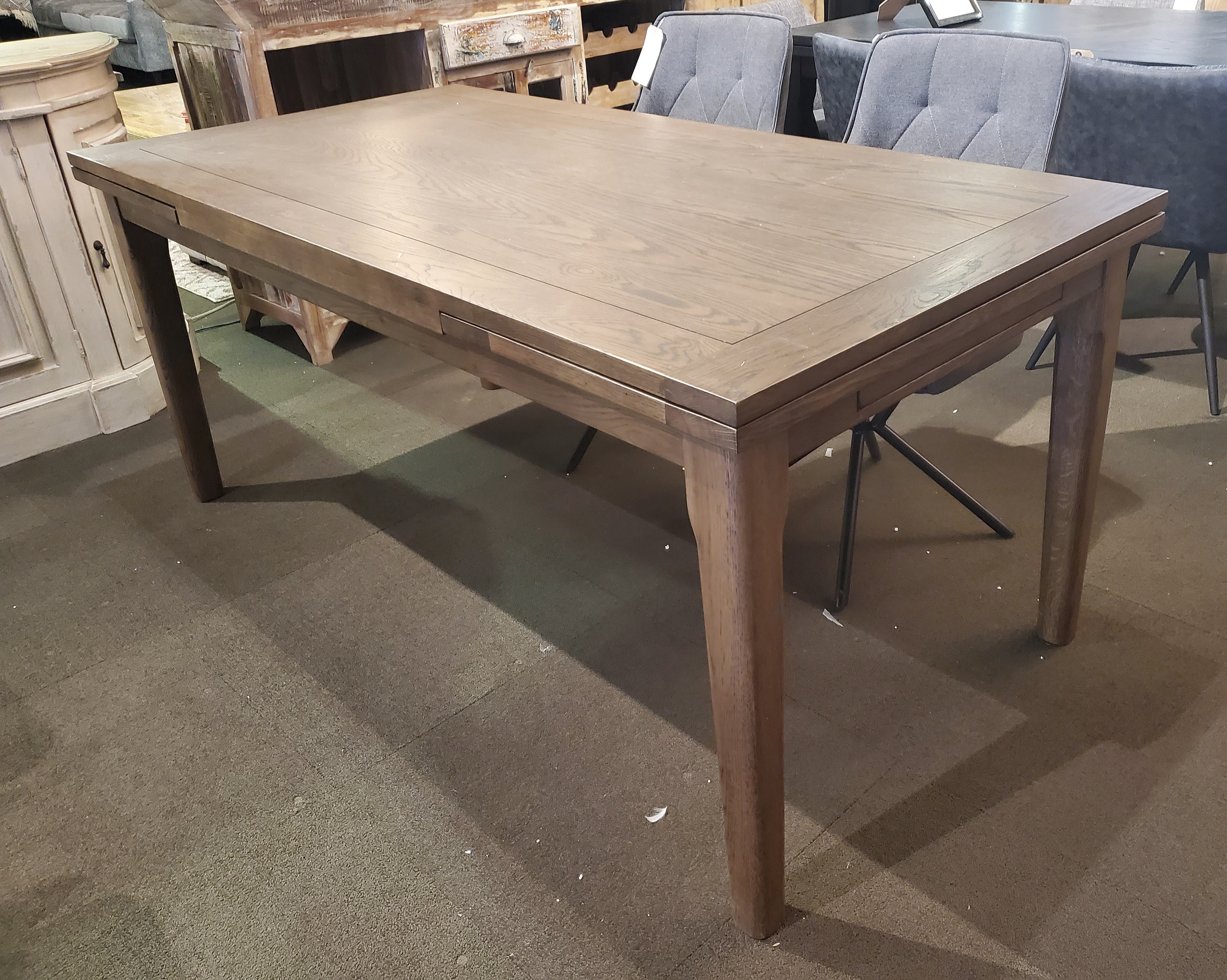 BURNHAM EXTENDABLE DINING TABLE