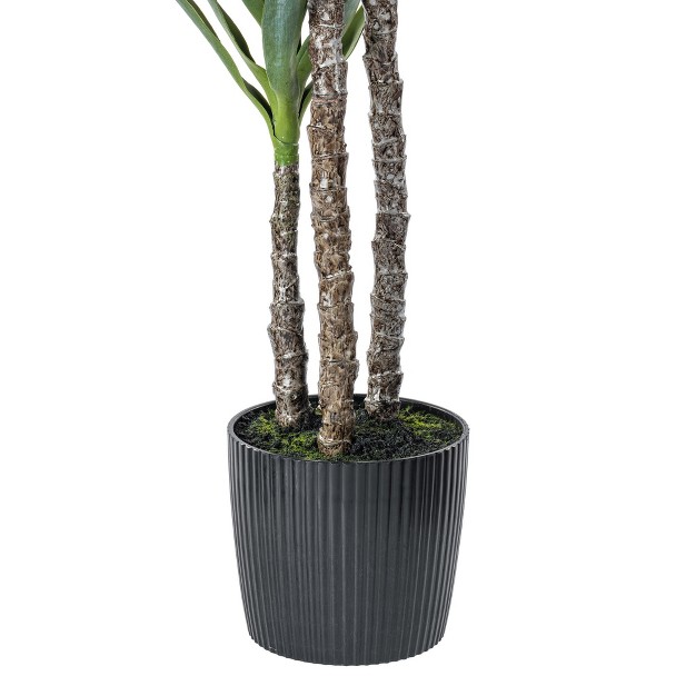 Vickerman Artificial Green Yucca Tree