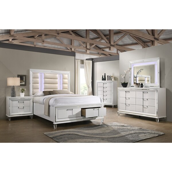 Picket House Furnishings Charlotte 5-Drawer Flip-Top Chest in White - - 35533533