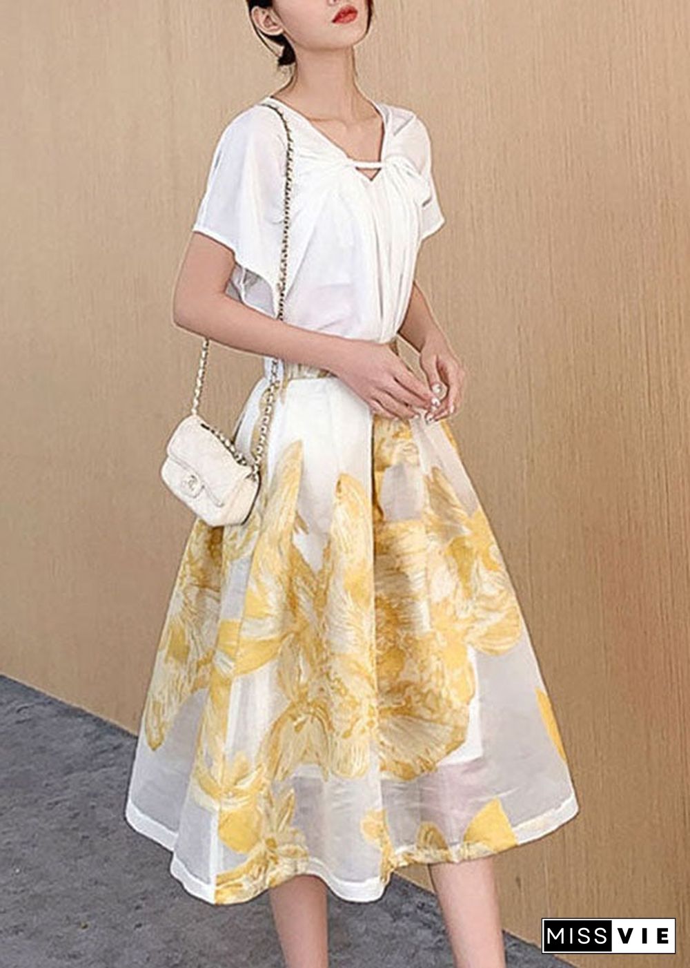 Women Yellow Wrinkled Patchwork Embroideried Tulle Skirt Summer