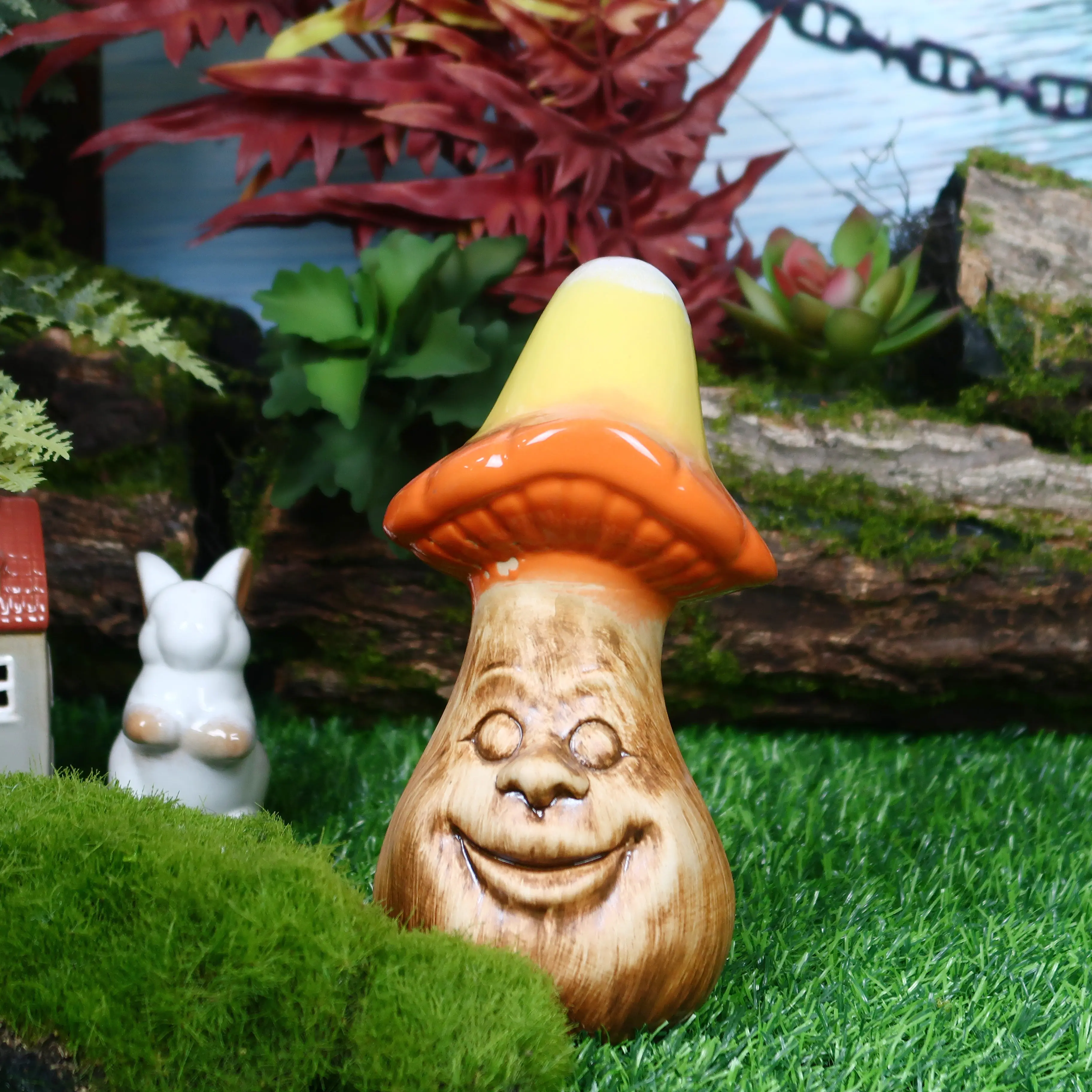 Professional Manufacturer  Season Home And Garden Cute Garden Accessories Plant Decoration Ceramic Mushroom Decoration