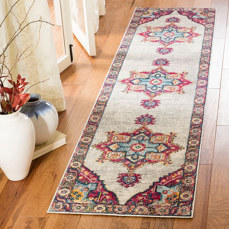 Safavieh Milford Framed Medallion Rug