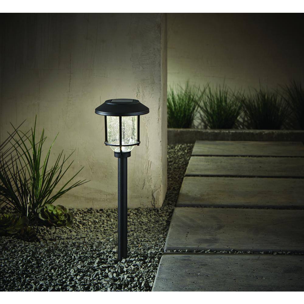 Hampton Bay Millbrook 14 Lumens Solar Black LED Metal and Glass Landscape Pathway Light SPP250112PDQ