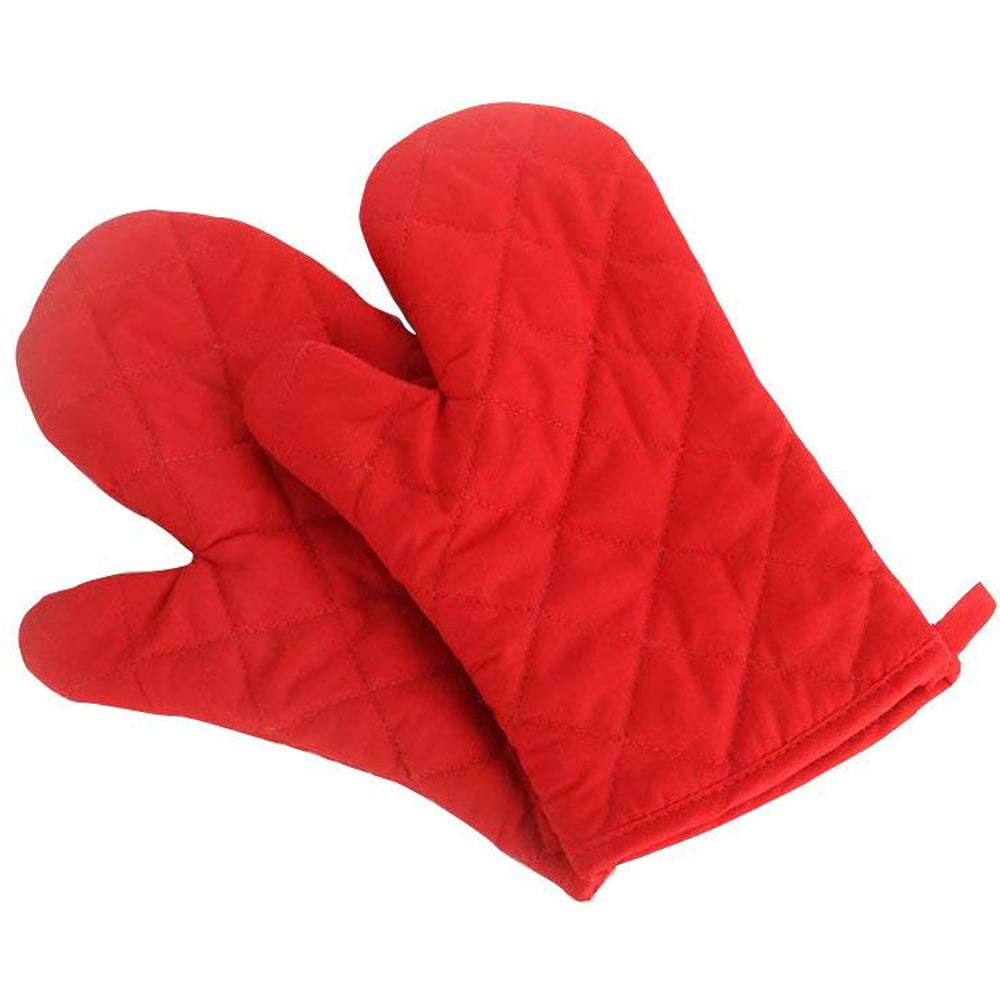 Cornhusker Kitchen Gourmet Duck Fat Spray Cooking Oil 2 Pack Bundle with Deco Chef Pair of Red Heat Resistant Oven Mitt