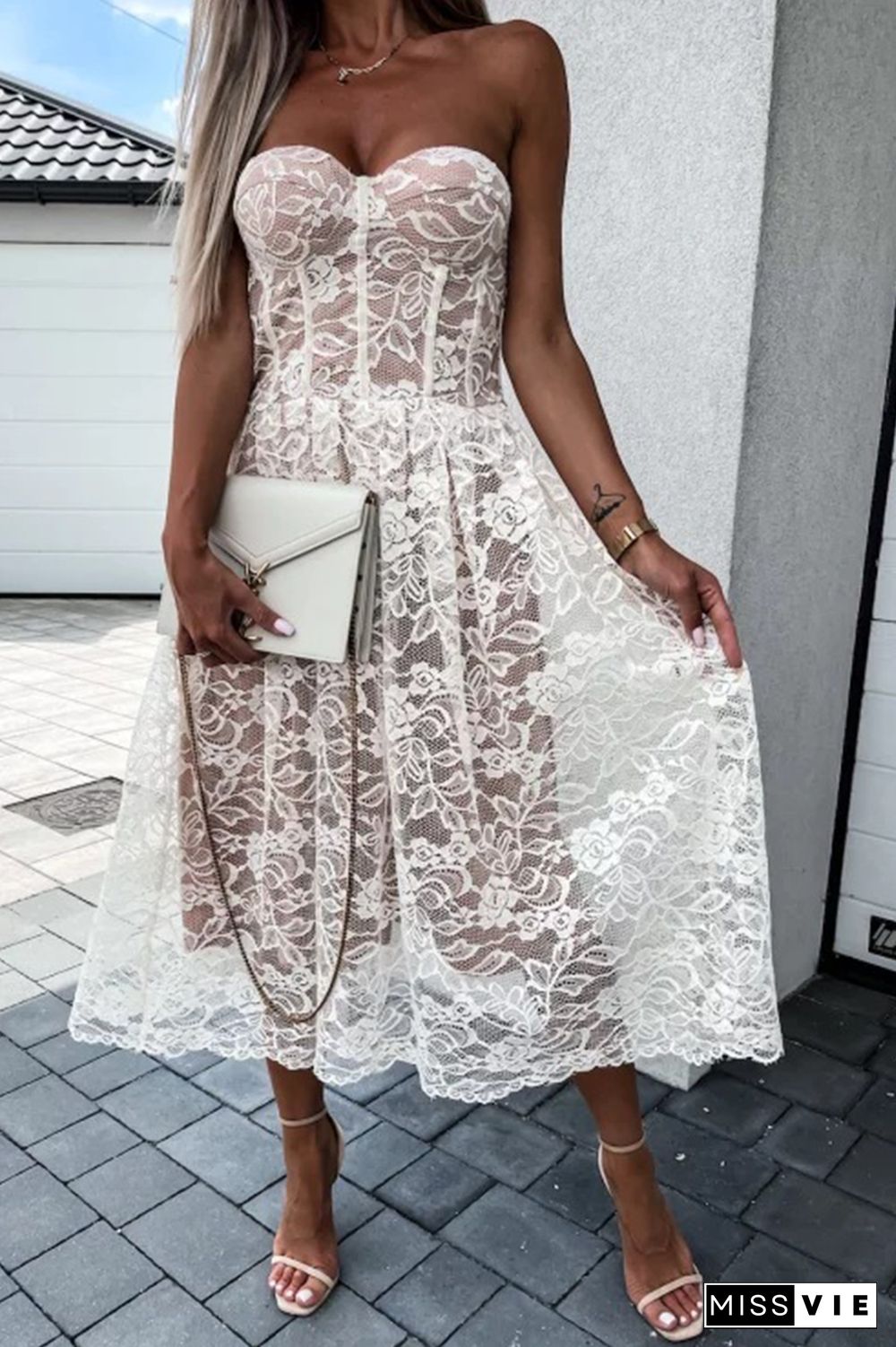 Sexy Solid Lace Strapless Cake Skirt Dresses