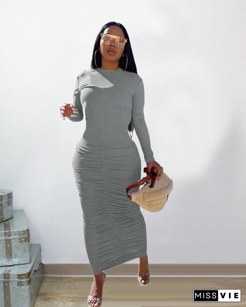 Long Sleeve O Neck Pleated Pullover Dress