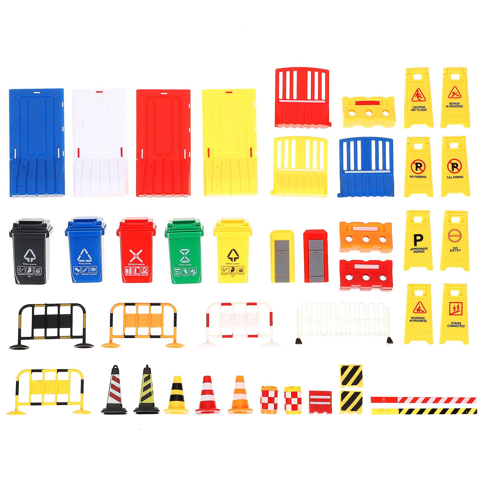 40pcs Construction Traffic Sign Street Signs City Traffic Scene Road Traffic Signs Miniature Road Signs