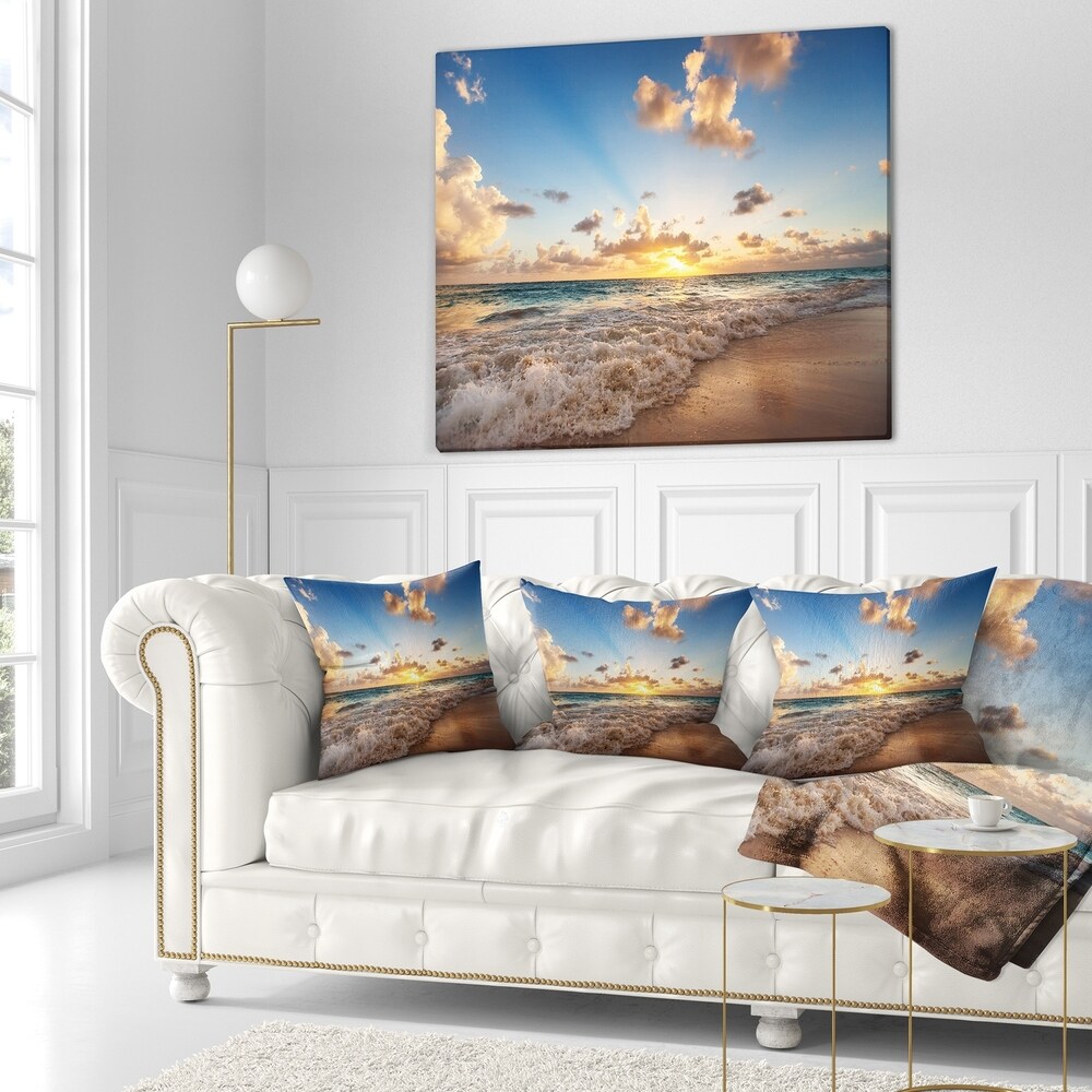 Designart 'Sunrise on Beach of Caribbean Sea' Seashore Throw Pillow