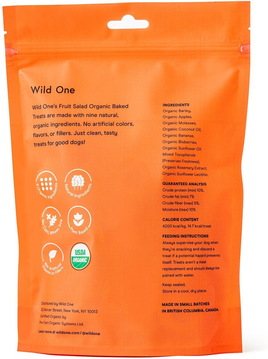 Wild One Organic Fruit Salad Baked Dog Treats， 8-oz bag