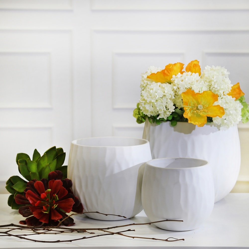 Ec  Set of 3 Ceramic Planters  Matte White 8\