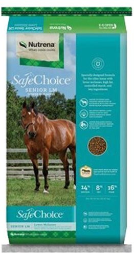 Nutrena SafeChoice Senior Lower Molasses Horse Feed， 50-lb bag