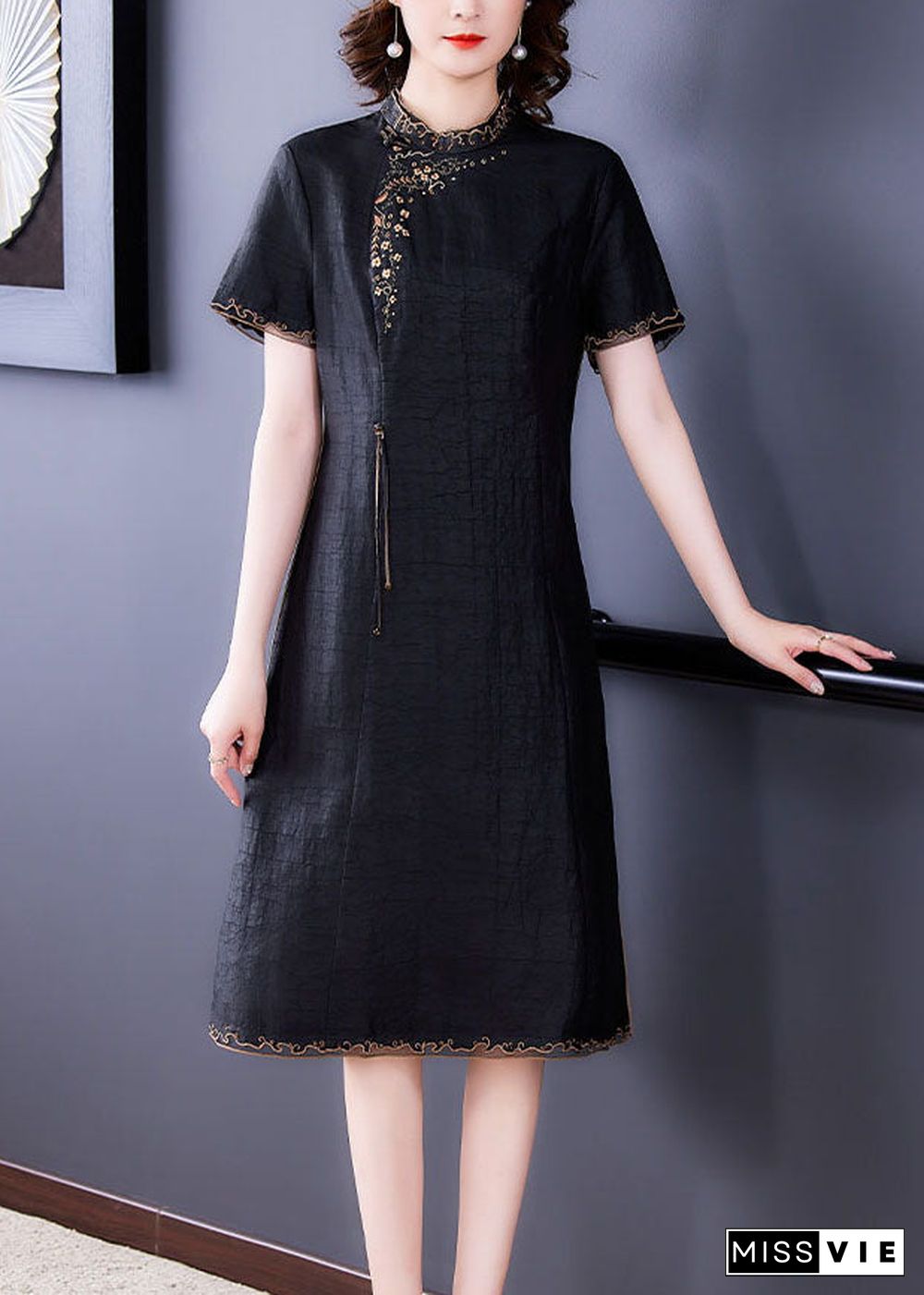 Fitted Black Stand Collar Zippered Embroideried Side Open Silk Dresses Short Sleeve