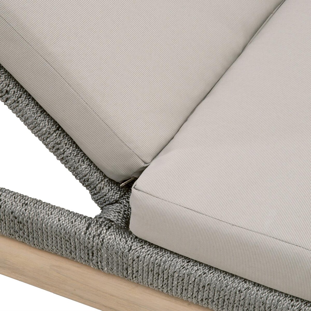 Peninsula Way Woven Rope Chaise Lounge in Platinum By Lakeview