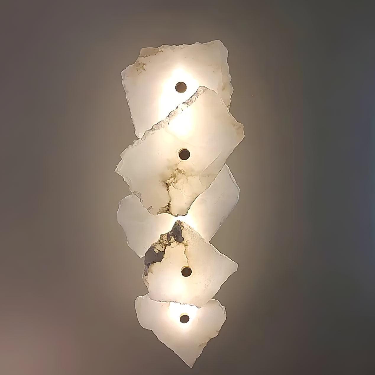 Petra Wall Lamp