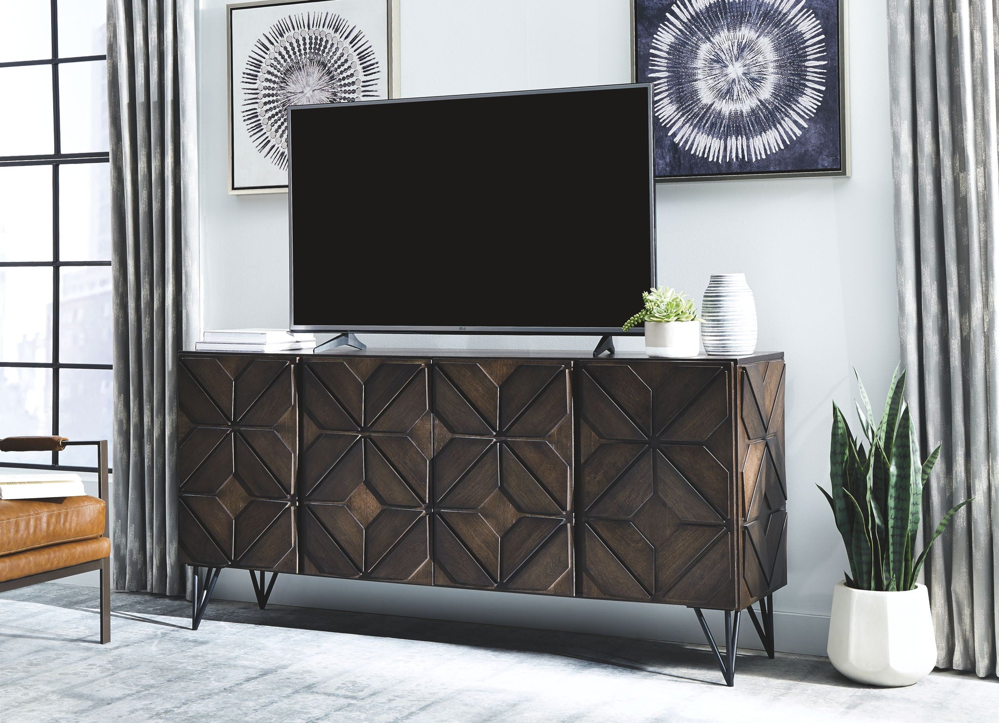 Chasinfield  72 TV Stand