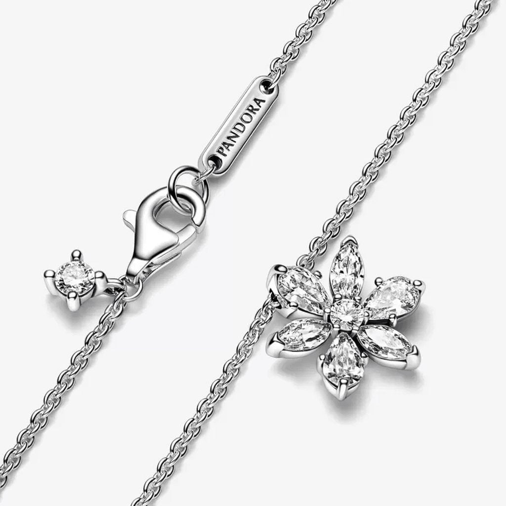 PANDORA  Sparkling Herbarium Cluster Pendant Necklace (17.7