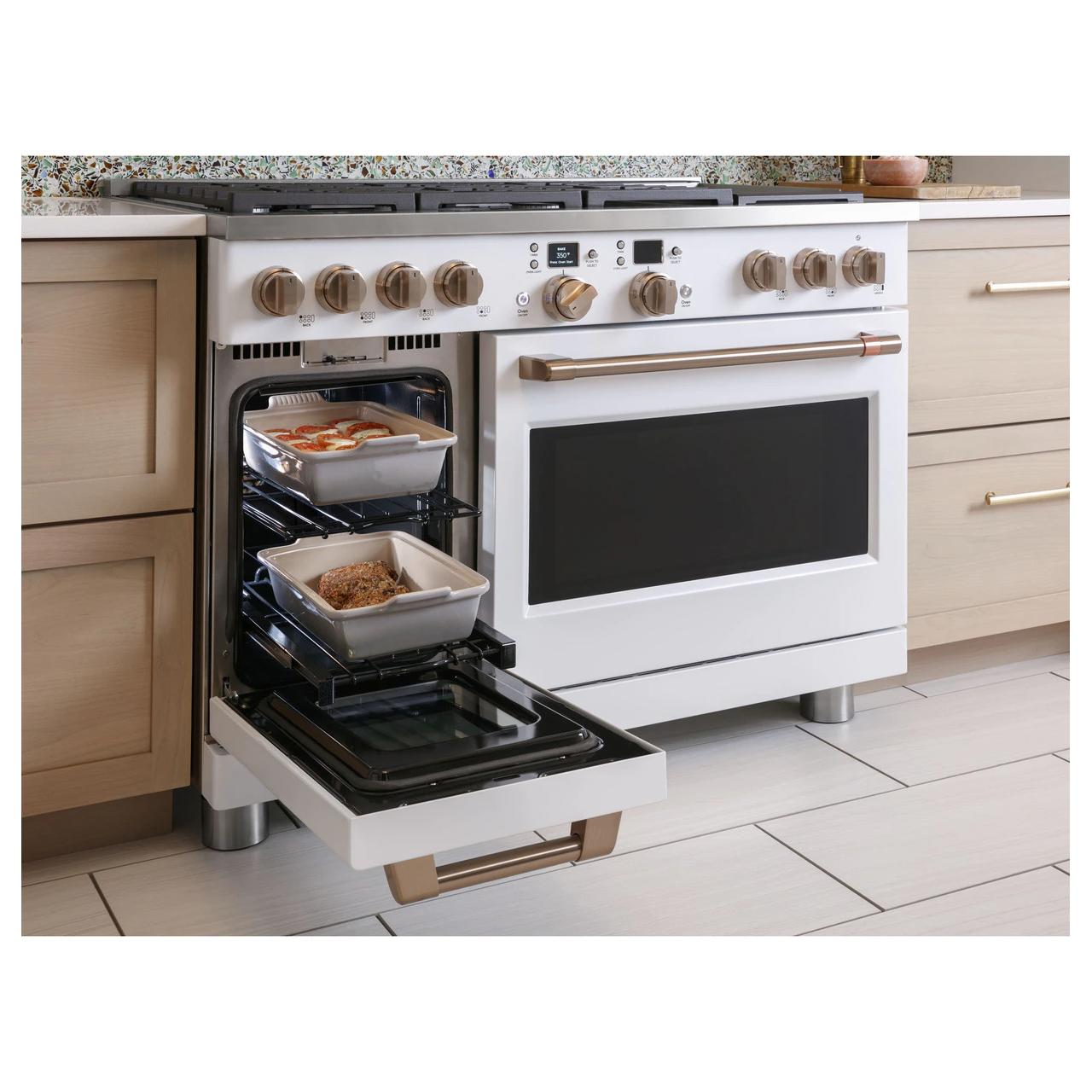 Caf¨¦ 48-inch Freestanding Dual-Fuel Range with 6 Burners and Griddle C2Y486P4TW2