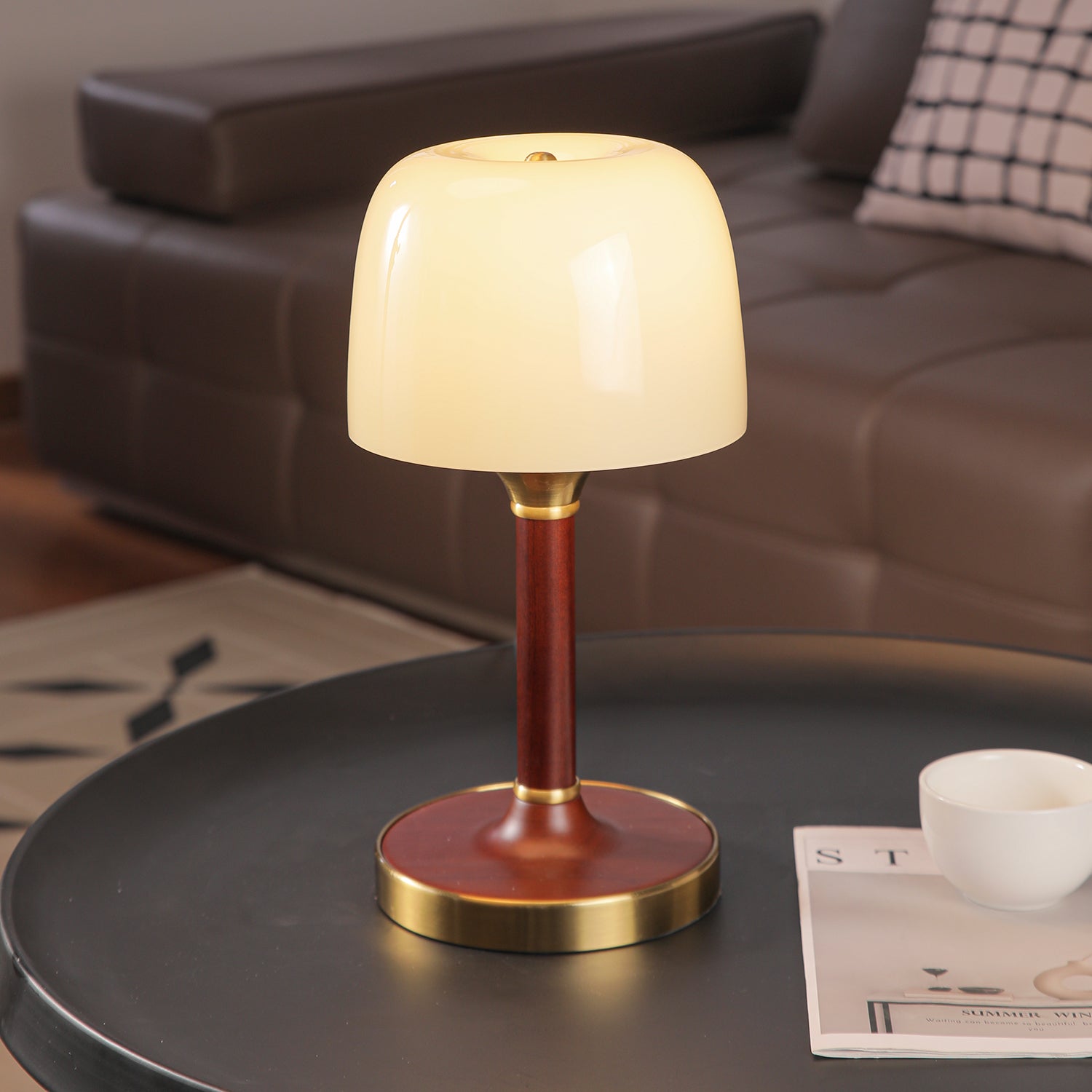 Elio Table Lamp